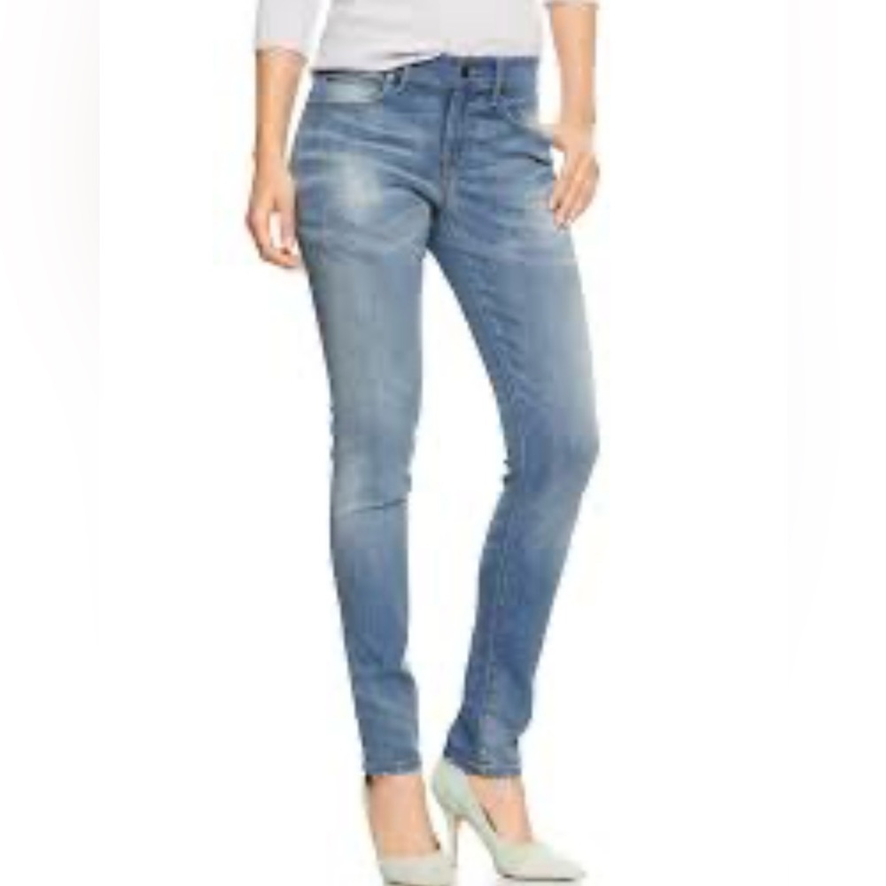 GAP Women’s 1969 Low Rise Legging Jeans